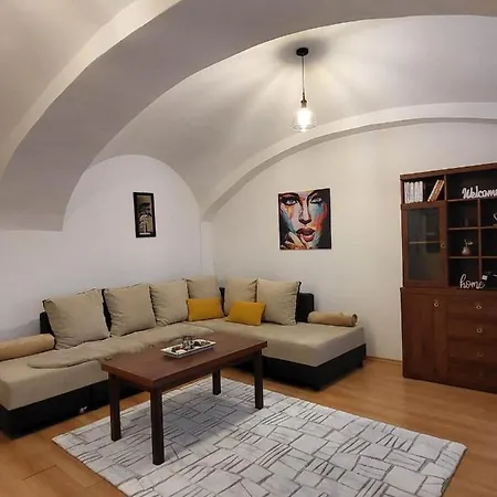 Appartement Downtown Romantic Székesfehérvár