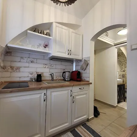 Downtown Romantic Appartement Székesfehérvár